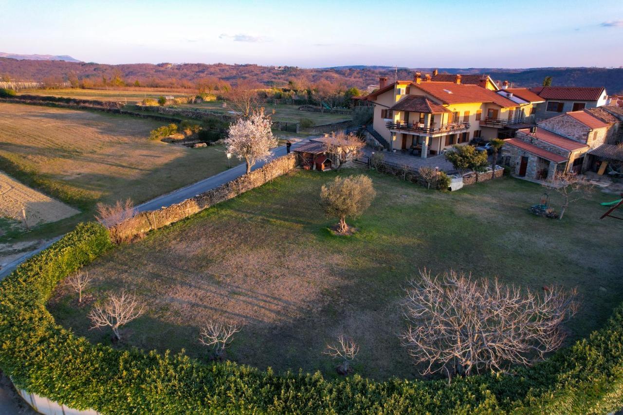 Apartma Panorama Marezige Luaran gambar